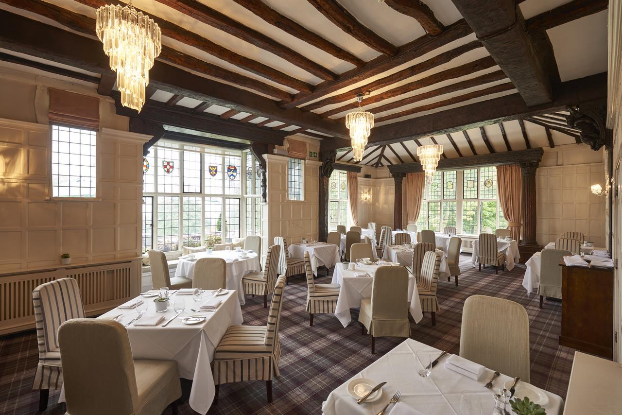 The Manor Elstree Hotel Exterior photo