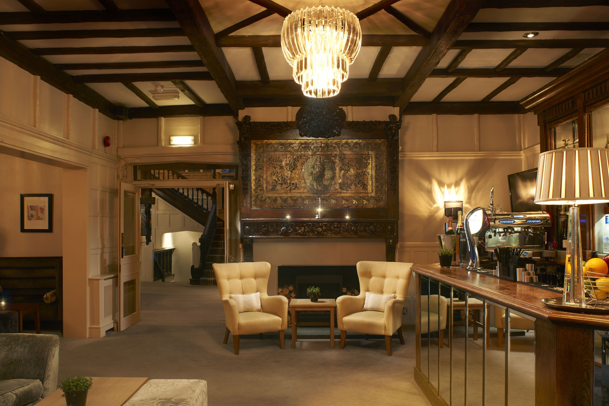 The Manor Elstree Hotel Exterior photo